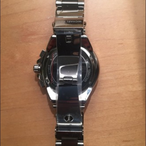 MICHAEL KORS Oversize Bradshaw Silver-Tone Watch main image 2