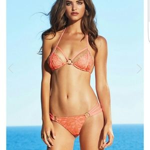 Beach Bunny
