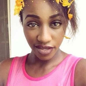 Meet your Posher, Eva