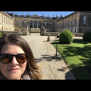 Meet your Posher, Ansley