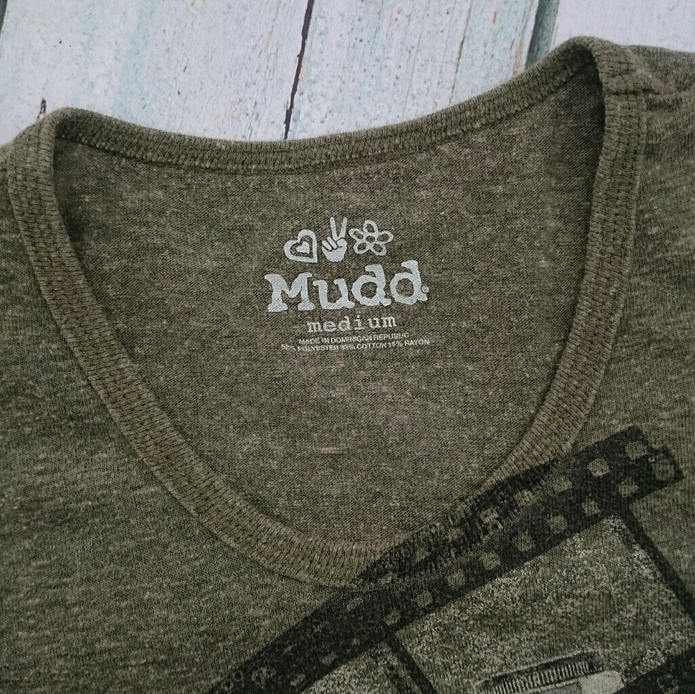 Camera Tee - Picture 3 of 4
