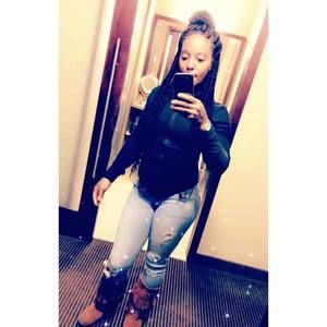 Meet your Posher, Sharina