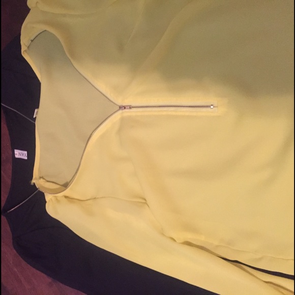 SOLD! 2 zipper blouses‼️ - Picture 6 of 6