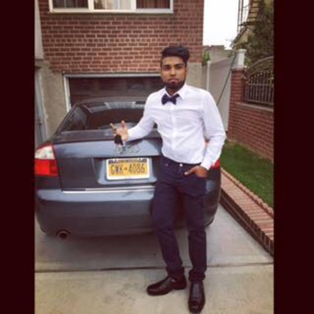 Meet your Posher, Khalid