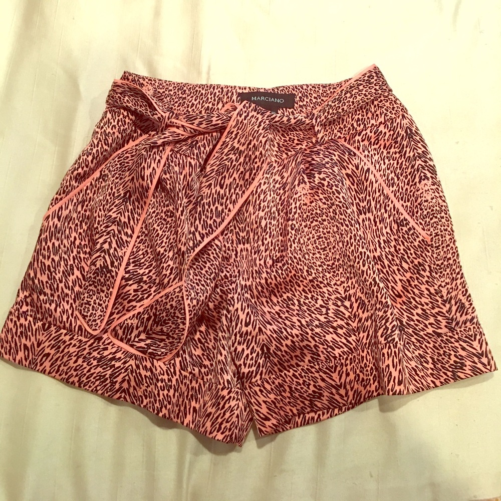 High-waist Satin Short