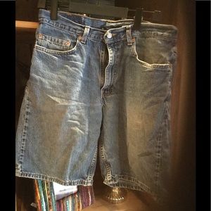 Levi 550 denim shorts