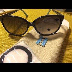 TOMS Sandela Sunglasses