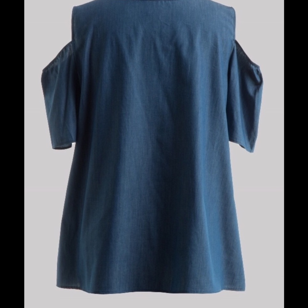 + size Cold shoulder chambray denim top 3XL left - Picture 2 of 2