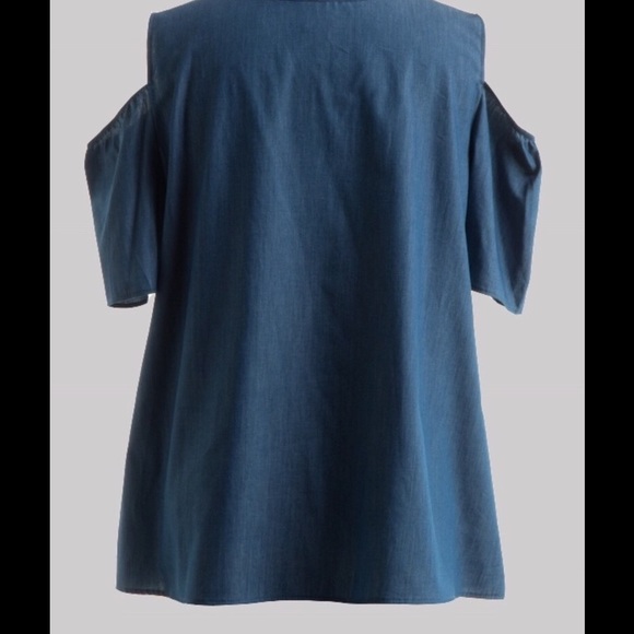 + size Cold shoulder chambray denim top 3XL left - Picture 2 of 2