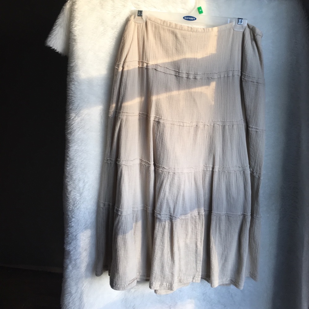 Ladie's skirt by Stamp 10 - Picture 2 of 2