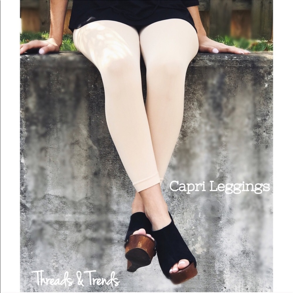 Capri Leggings - Picture 2 of 6