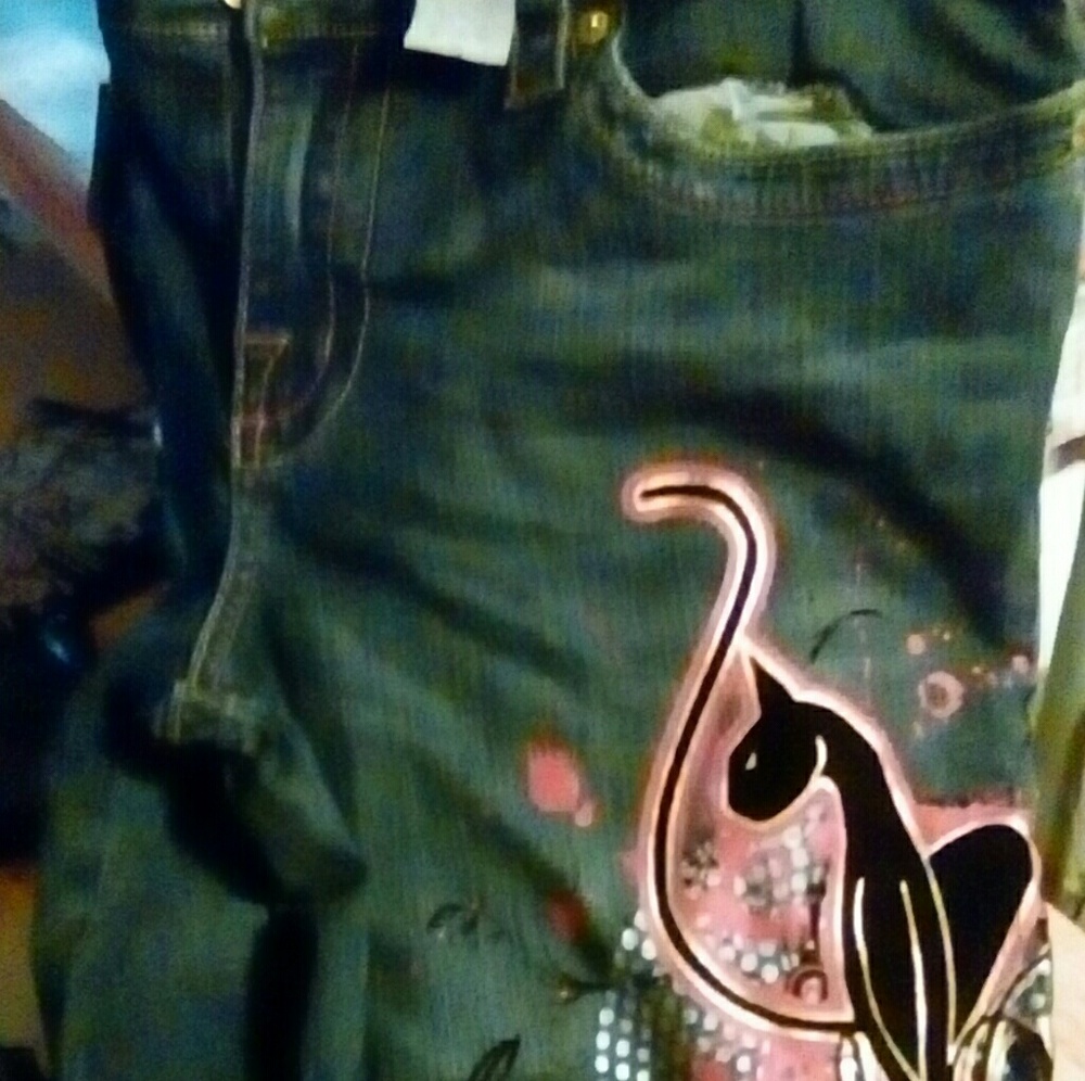 Baby phat Bermuda short