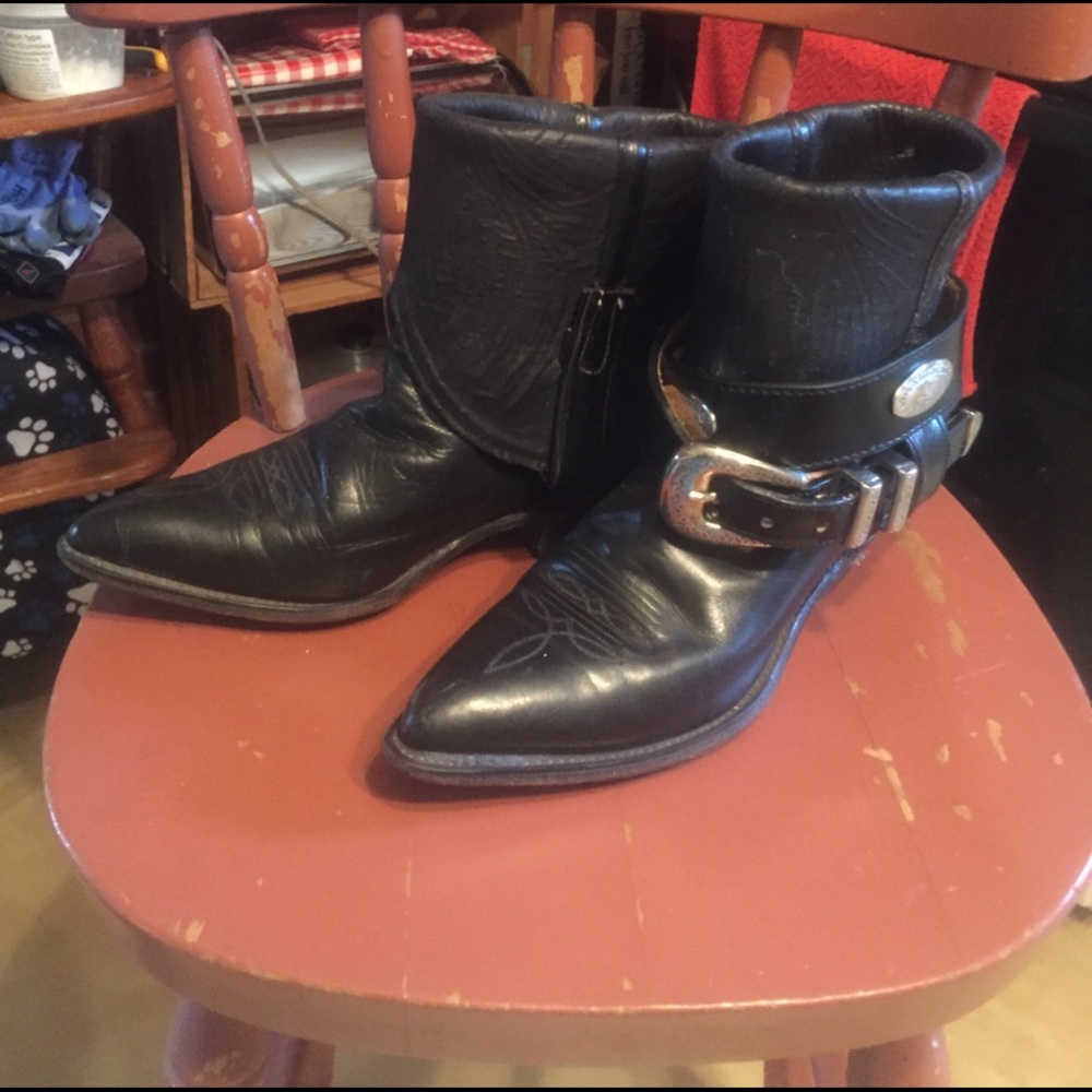 Distressed roll down cowboy boots