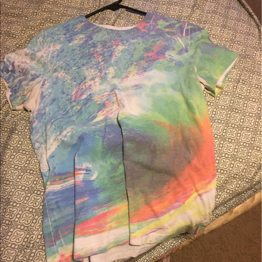 AE Multicolor Tee