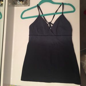Lululemon top