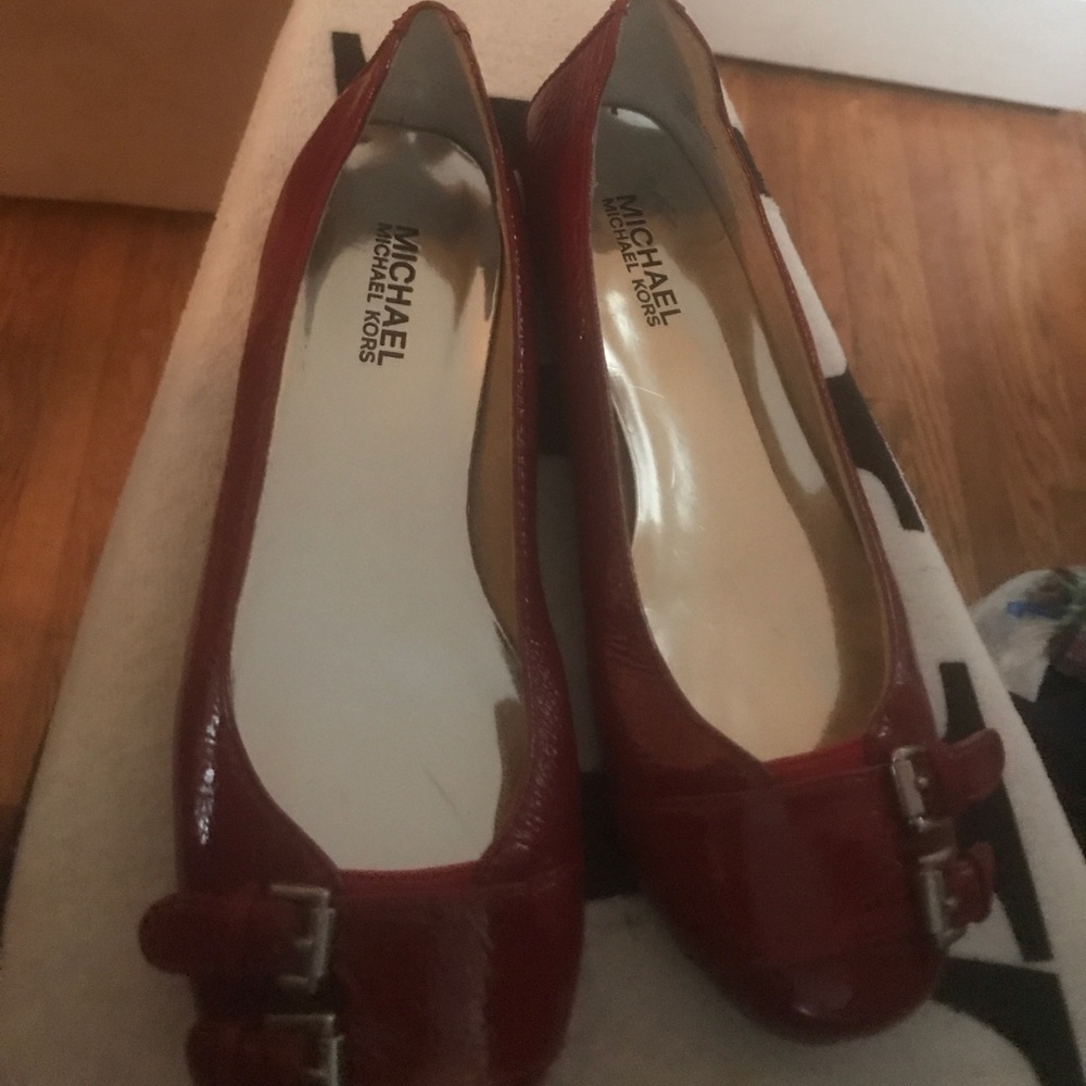 Michael Kors flats