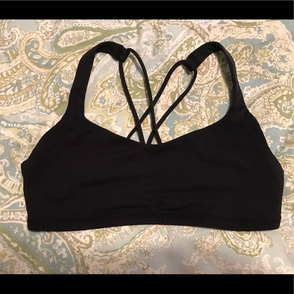 Sports bra size 4