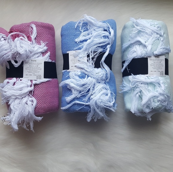 PINK Beach Blanket - Picture 3 of 6