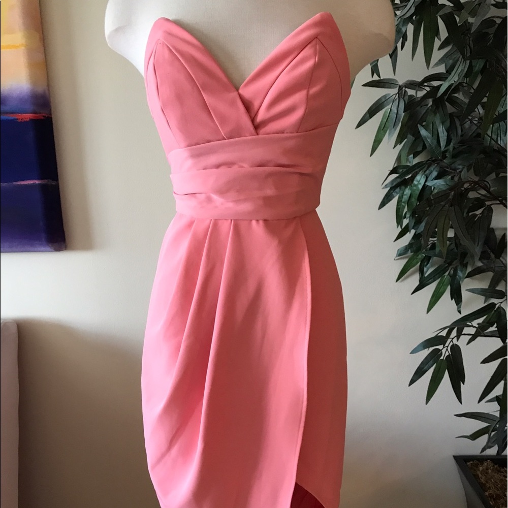 Lovers + Friends beautiful pink strapless dress