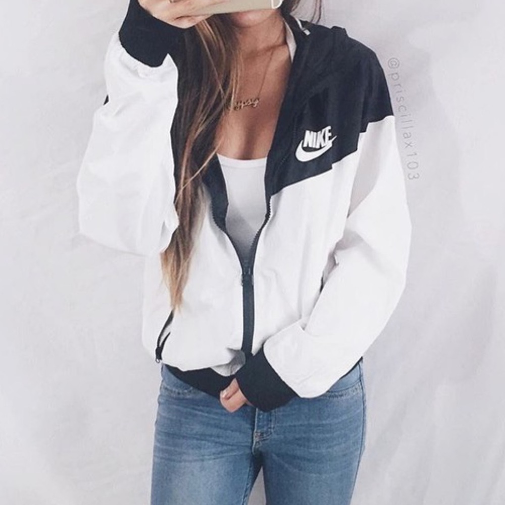 Nike wind breaker!