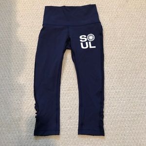 Navy blue SoulCycle lululemon cropped leggings