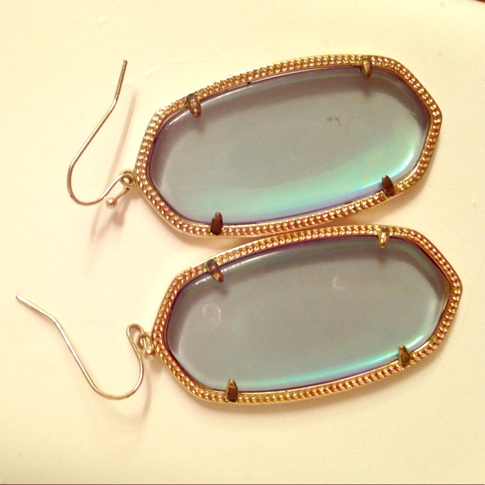 Irresdecent Blue Kendra Earrings