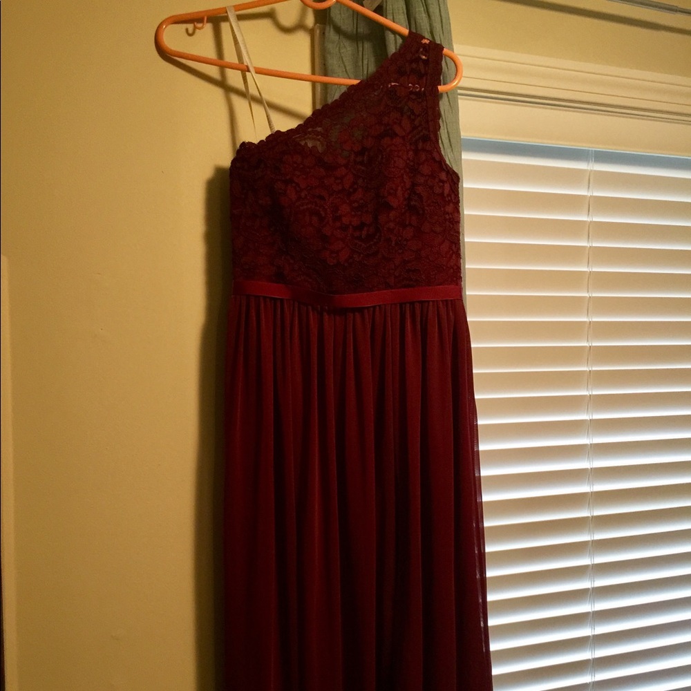 Perfect condition, one shoulder dress.