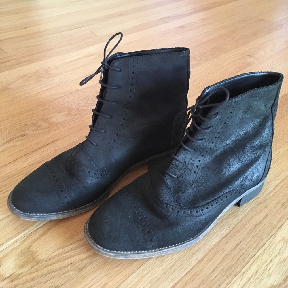 Zara Granny boots - ankle height lace-up in Black