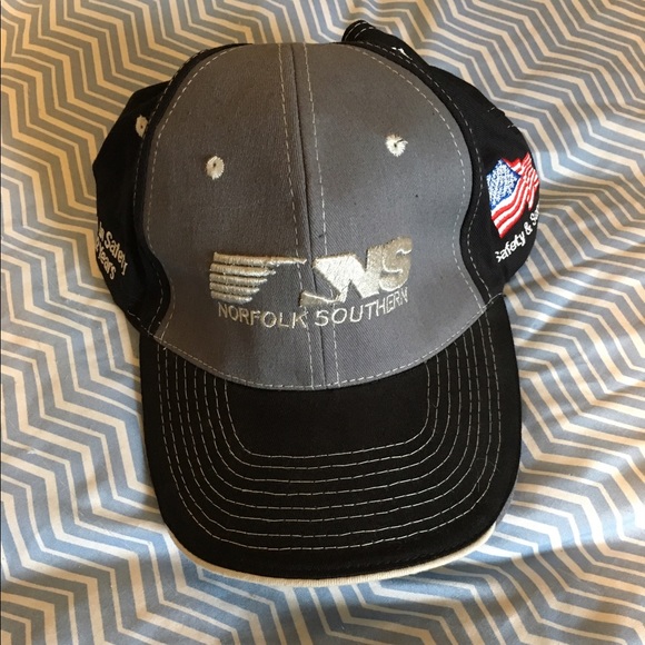 Other - 🎉HP🎉Norfolk Southern Railroad baseball hat