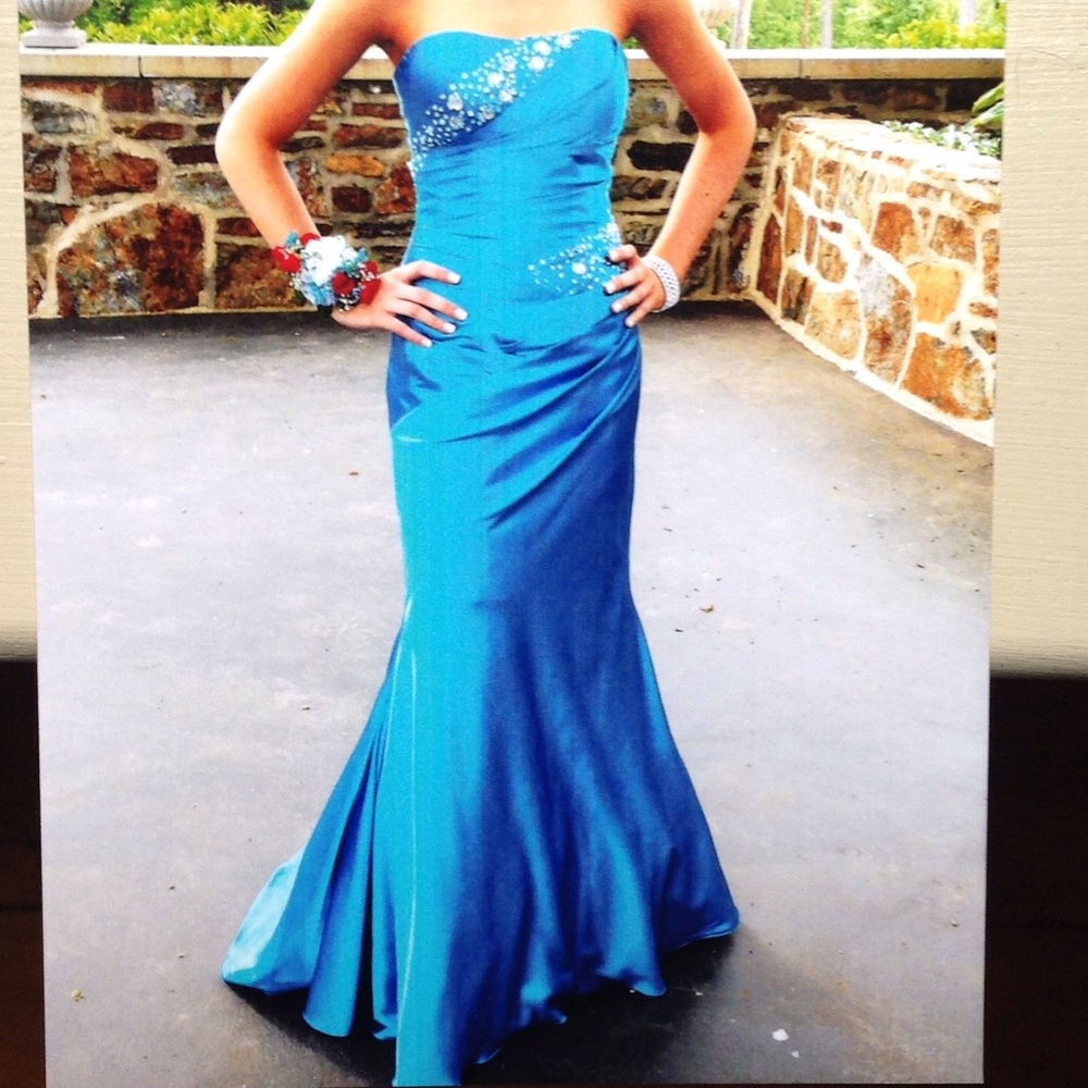 🌸Flirt by Maggie Sottero🌸 prom/homecoming dress