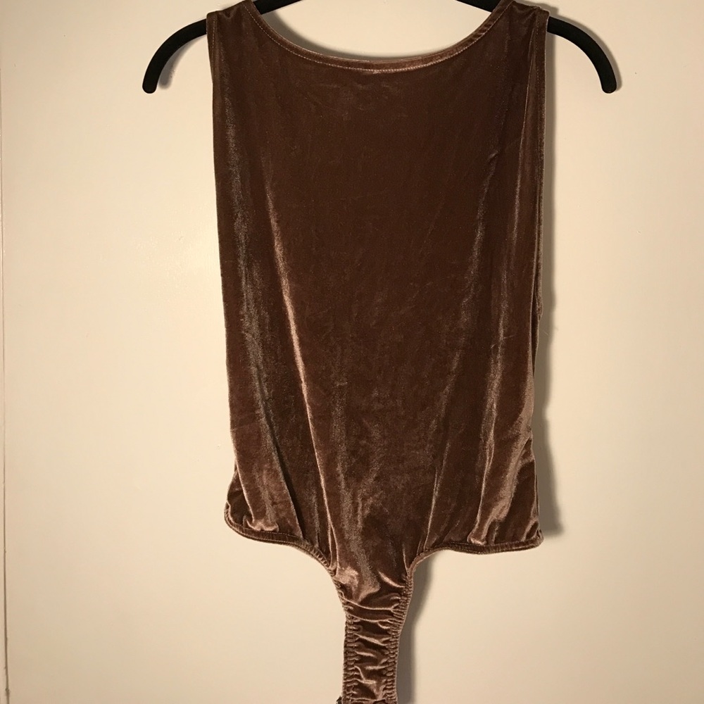 MISSGUIDED velvet bodysuit