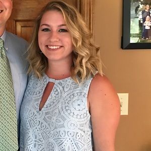 Meet your Posher, Abby