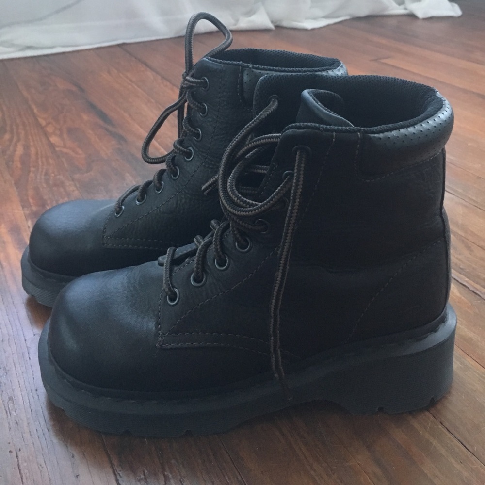 Dr. Martens (Jessica) boots