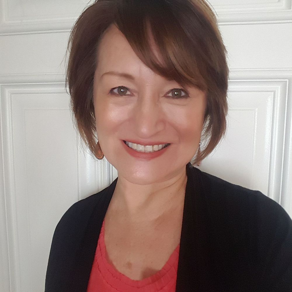 Meet your Posher, Tina