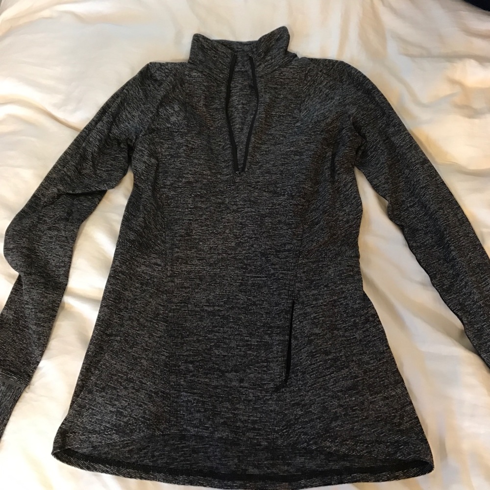Lululemon pullover
