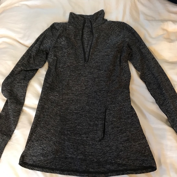 lululemon athletica Tops - Lululemon pullover