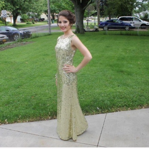 Gold sequin prom dress, worn once!!! - Picture 2 of 2