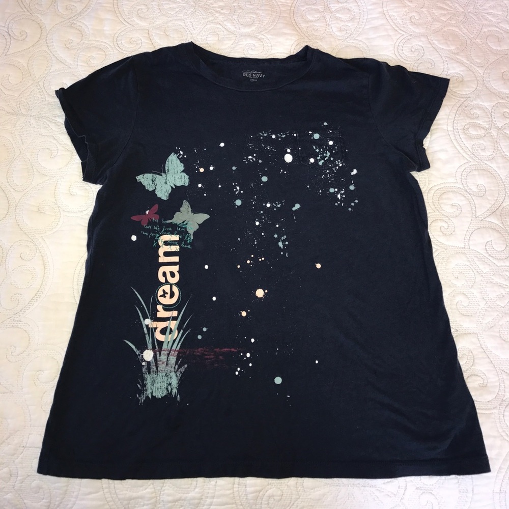 Old Navy tiny t-shirt