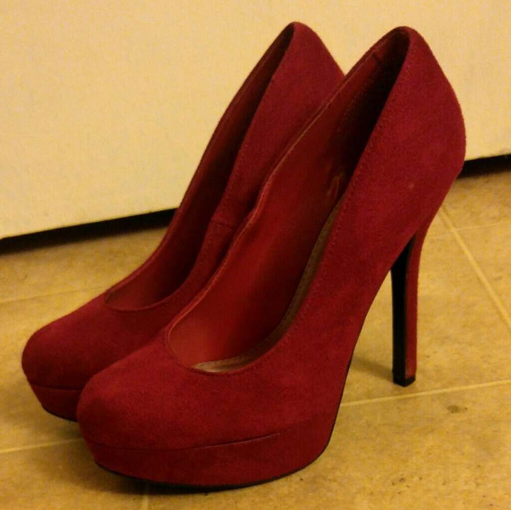 Thrash Dark Red Heels Pumps Soft