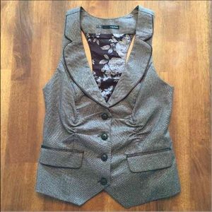 Maurices vest
