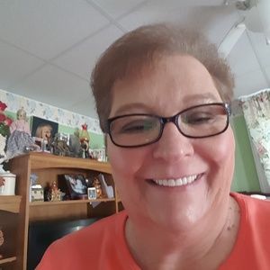 Meet your Posher, Cathy