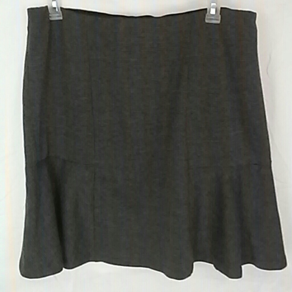 Gray skirt