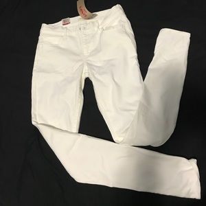 Levi's 710 Super Skinny Stretch Jeans, White