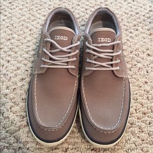 IZOD Men's Gery Boat Shoes- Brand new never worm