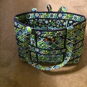Vera Bradley Handbag 13 x 9 x 3
