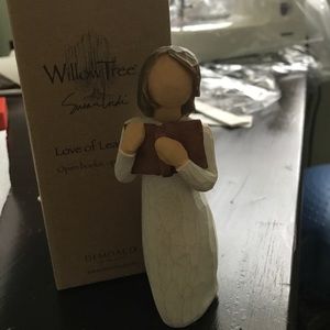 WillowTree-Susan Lordi 'Love of Learning' 5 1/2"