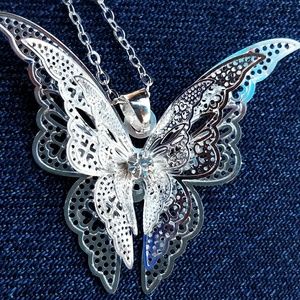 New .925 Filigree 3D Butterfly w/CZ & 20" Chain