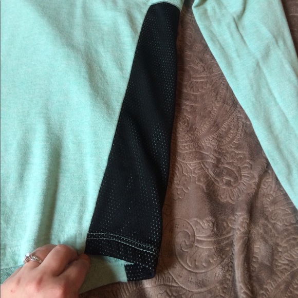 PINK sweater - Picture 3 of 6