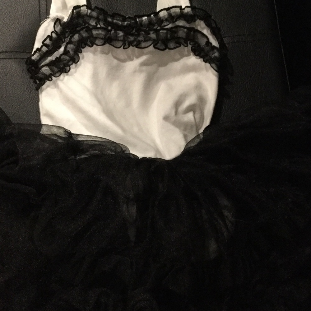 Tutu - Picture 3 of 3