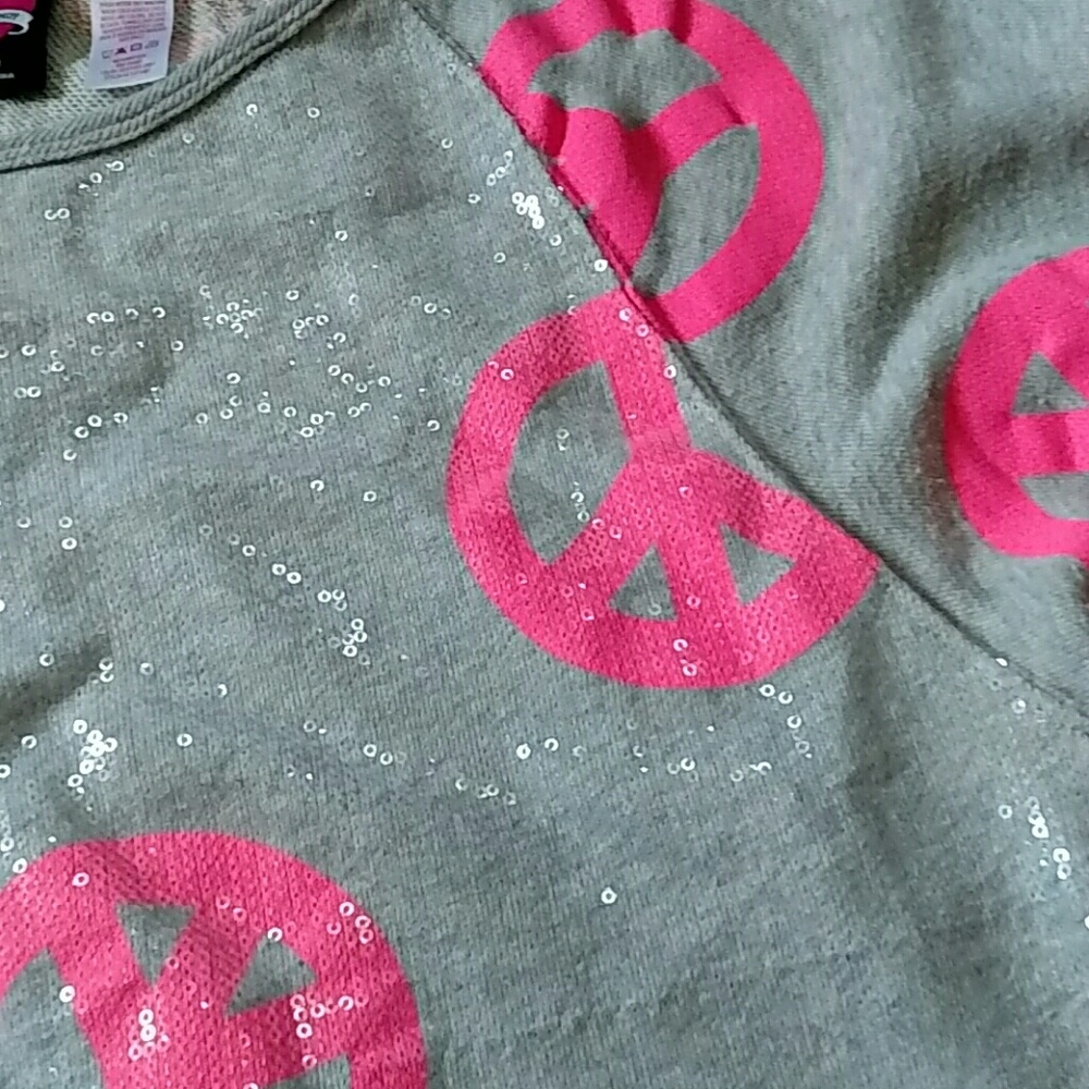Peace Sweatshirt - Picture 3 of 4